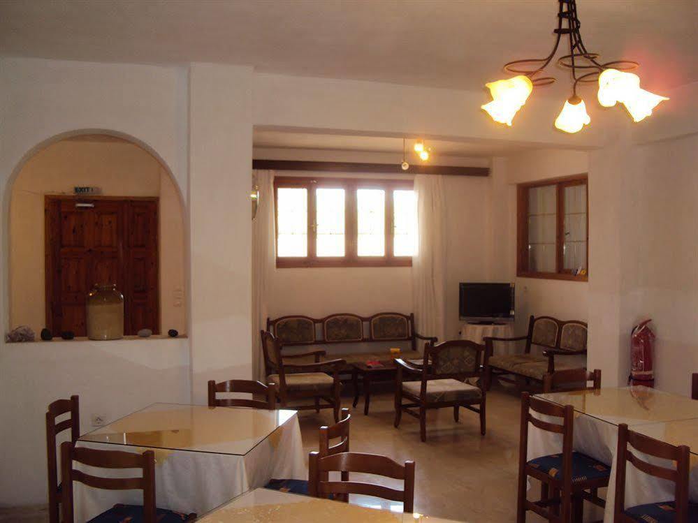 Privee Santorini Hotel Периса Екстериор снимка