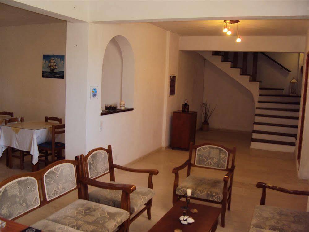 Privee Santorini Hotel Периса Екстериор снимка