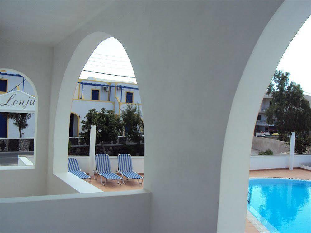 Privee Santorini Hotel Периса Екстериор снимка
